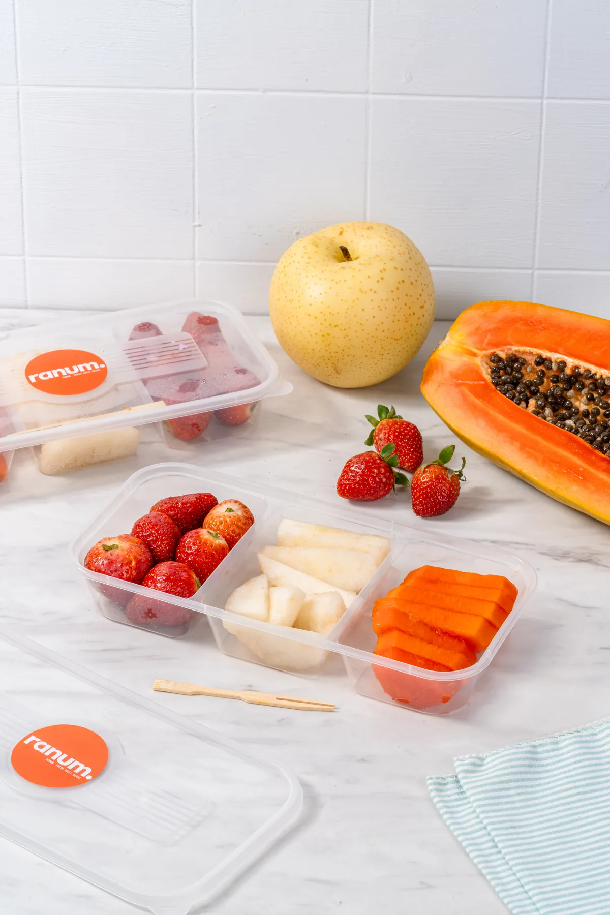 Box buah potong Jumat: Nangka, Pepaya, Pear